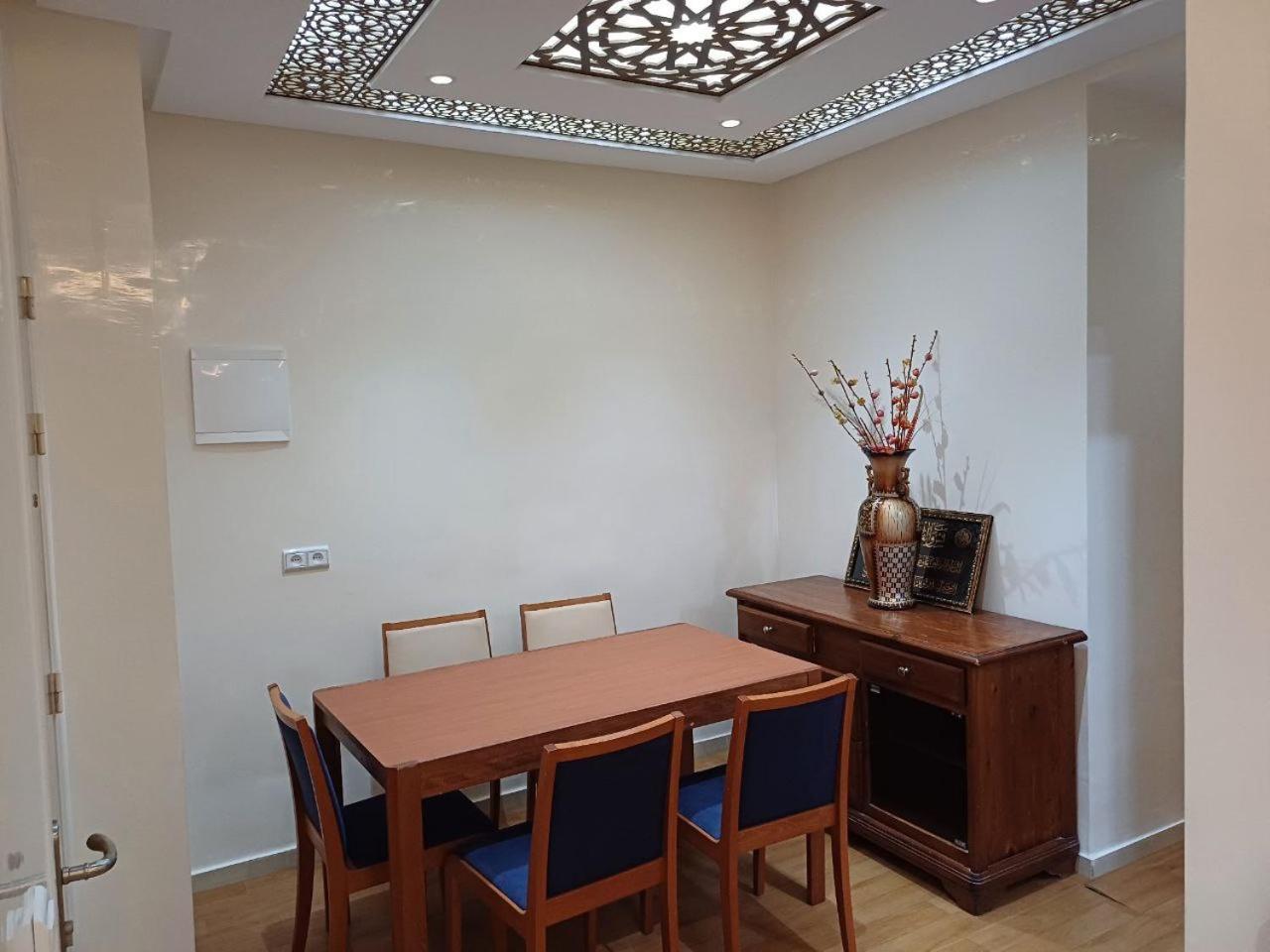 Apartamento Seulement Pour Famille 10 Minutes De La Parking Gratuit Agadir