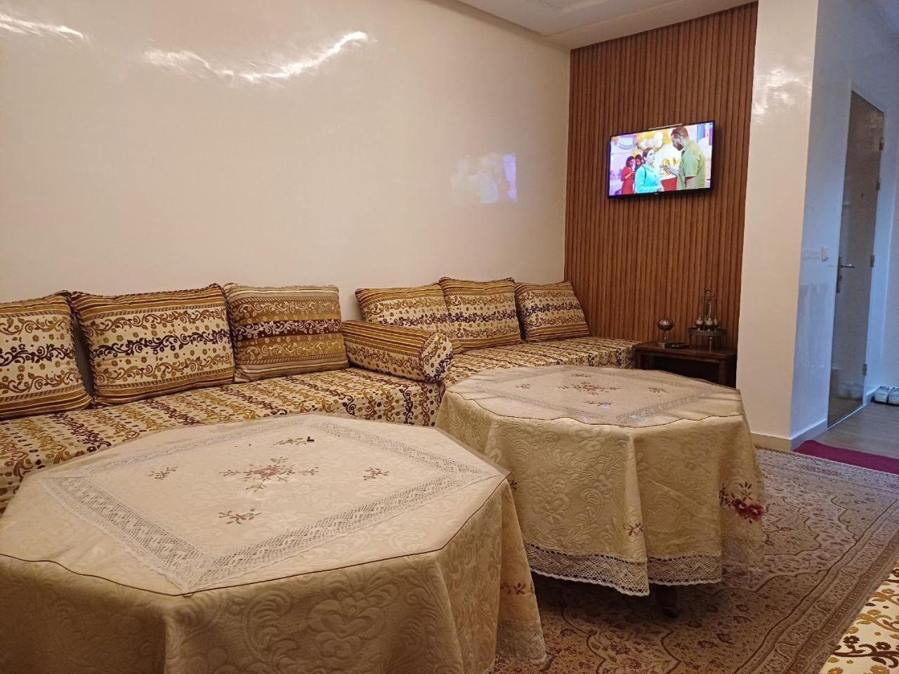 Apartamento Seulement Pour Famille 10 Minutes De La Parking Gratuit Agadir